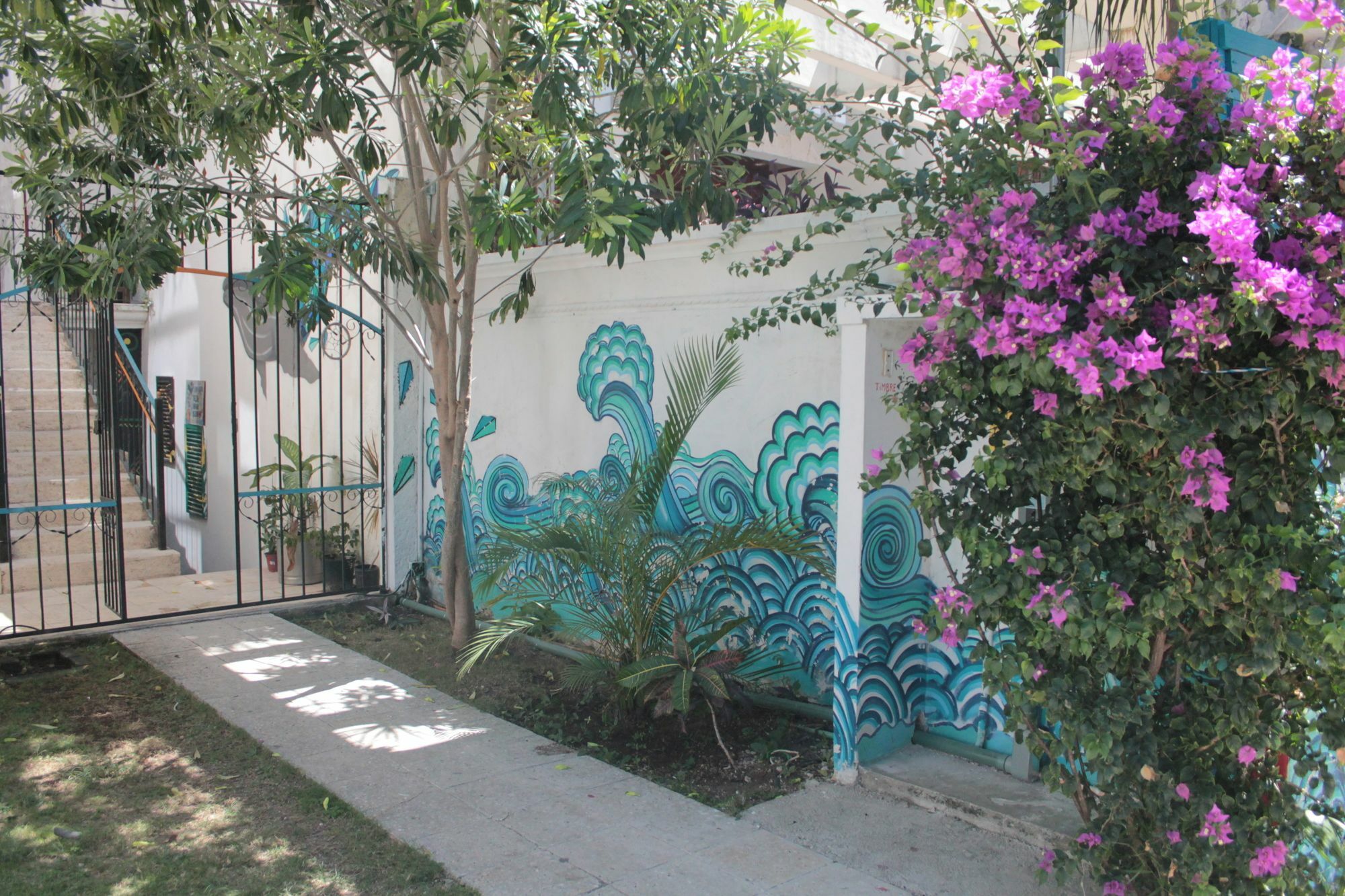 Kukulcan Hostel & Friends Cancún Zewnętrze zdjęcie